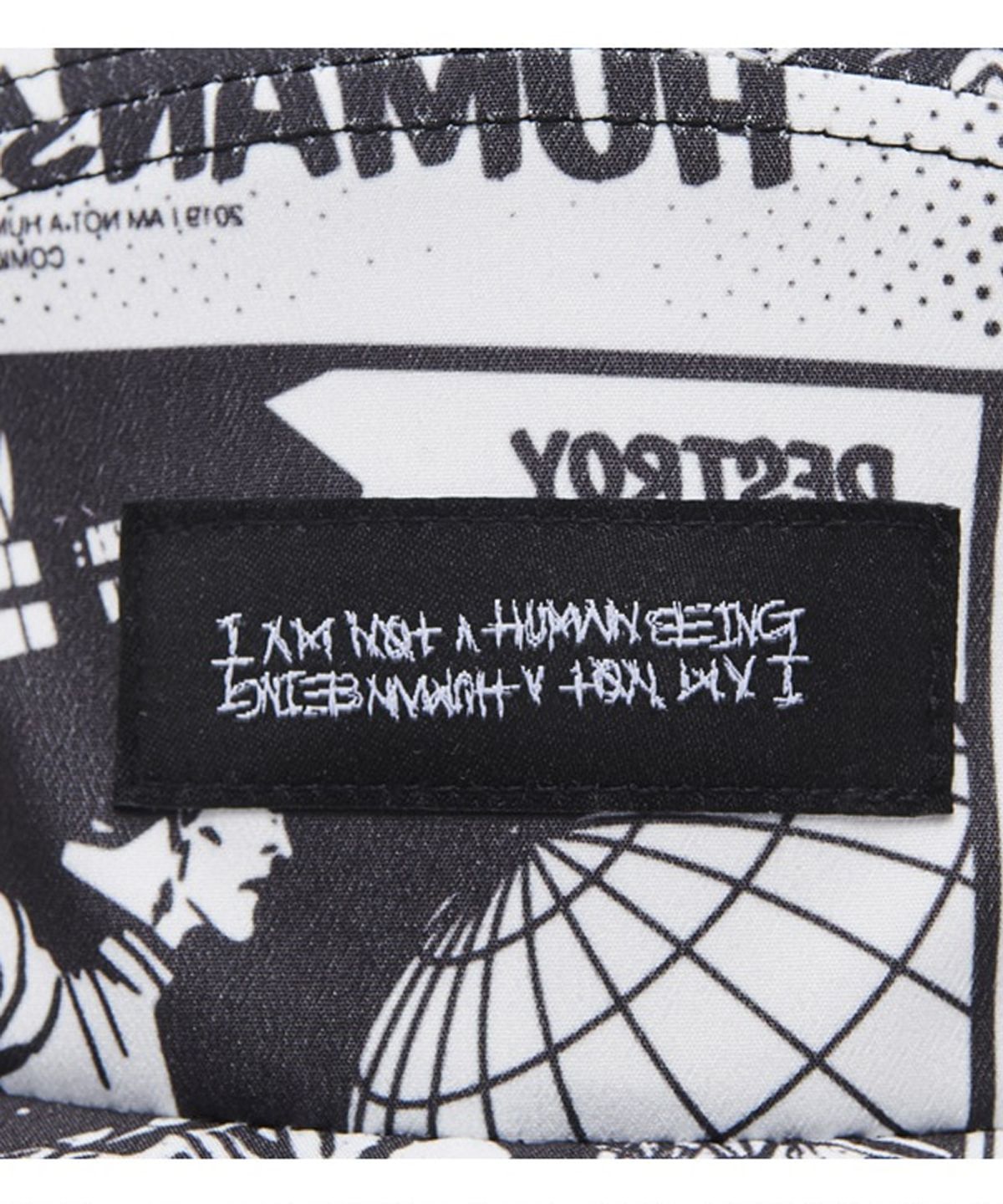 아임낫어휴먼비잉(I AM NOT A HUMAN BEING) Printed Camp hat - WHITE