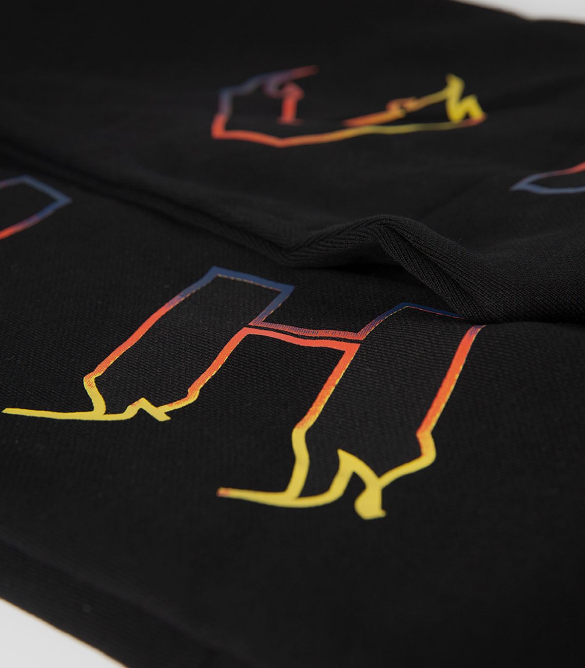 바이브레이트(VIBRATE) VIBE8IGHT ON BACK HOODIE (BLACK)