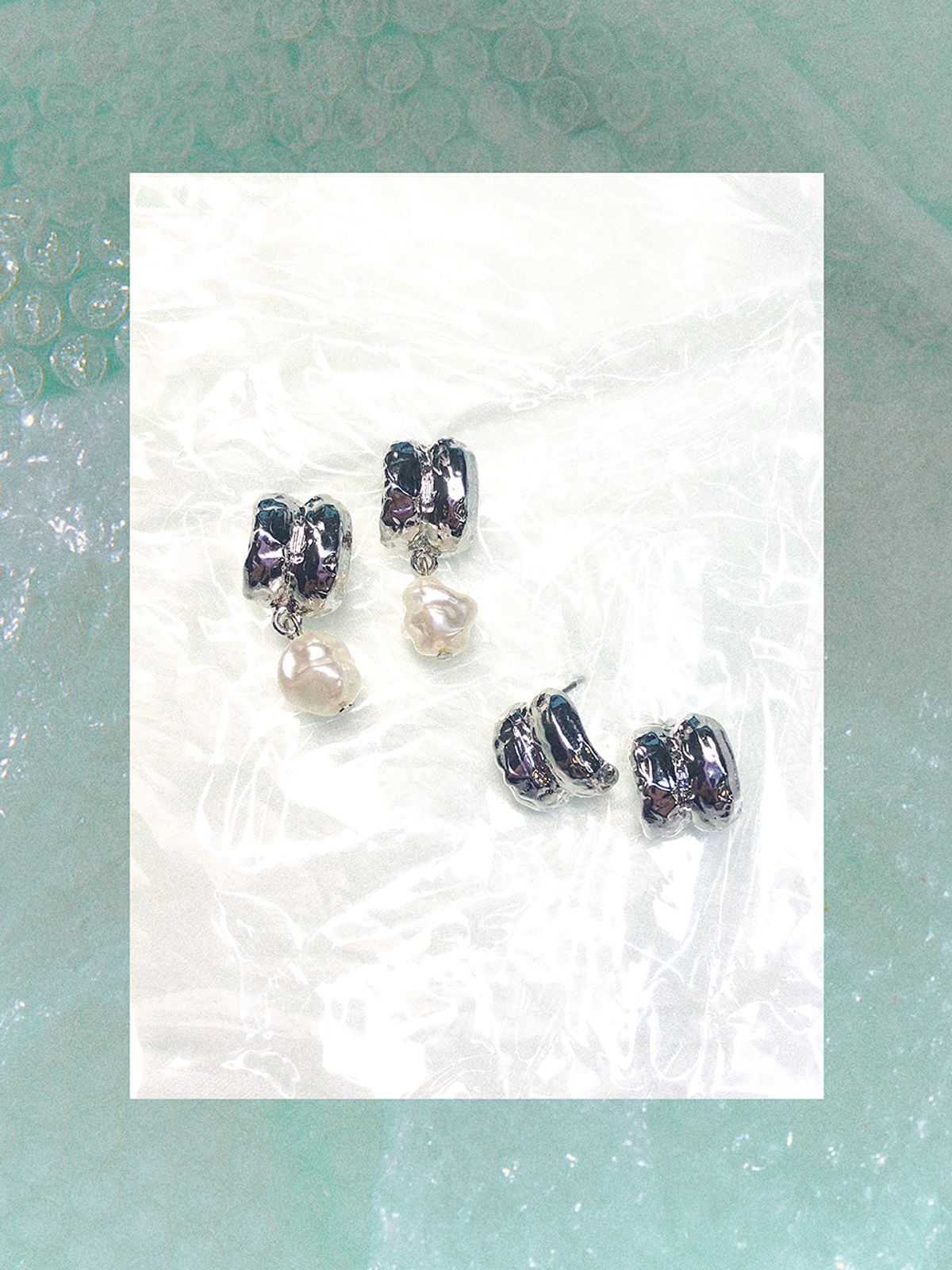원이너프(ONE ENOUGH) Natural Drop Earrings