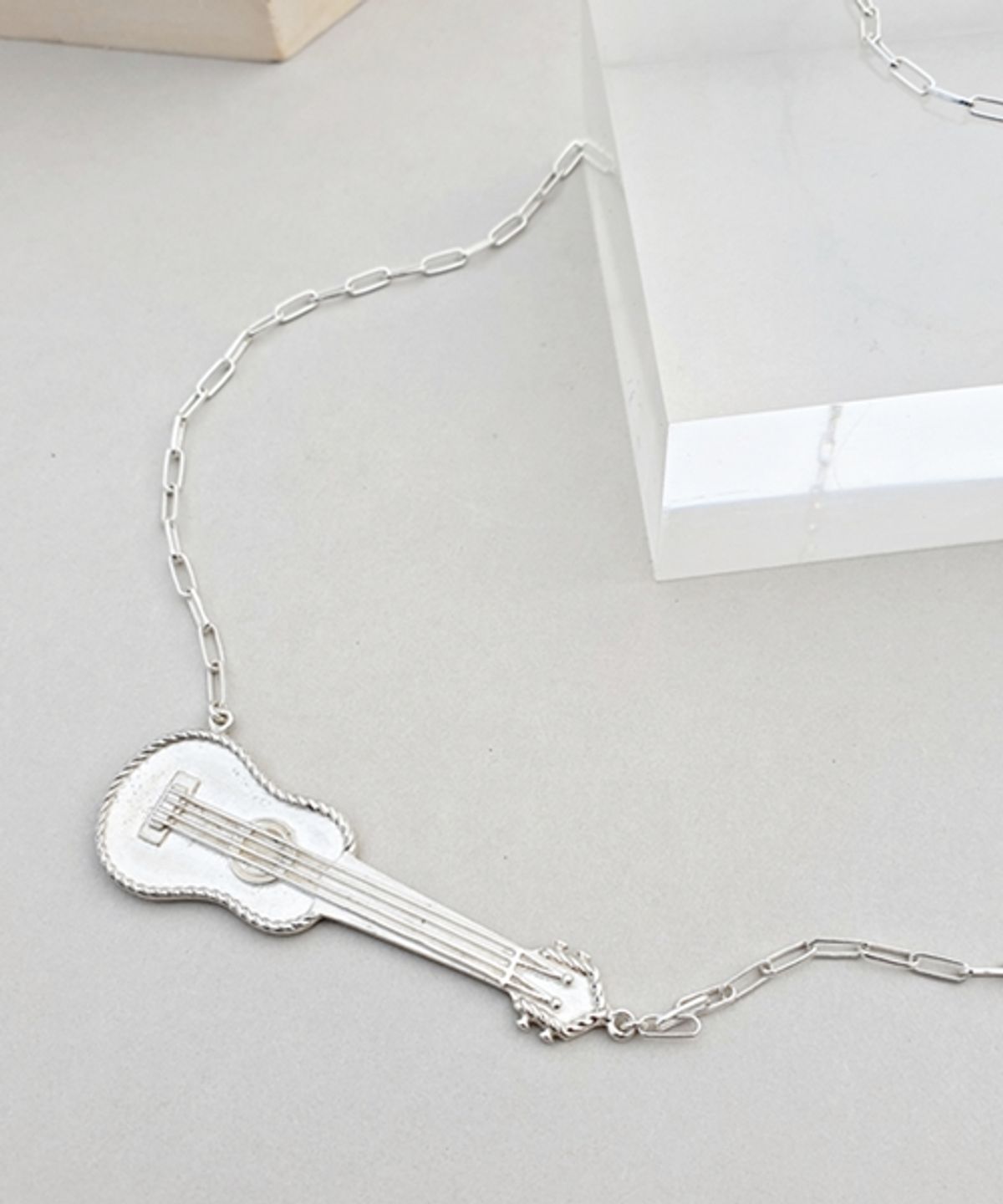 봉보(BONBEAU) 기타 실버 팬던트 목걸이 Guitar allegro Necklace