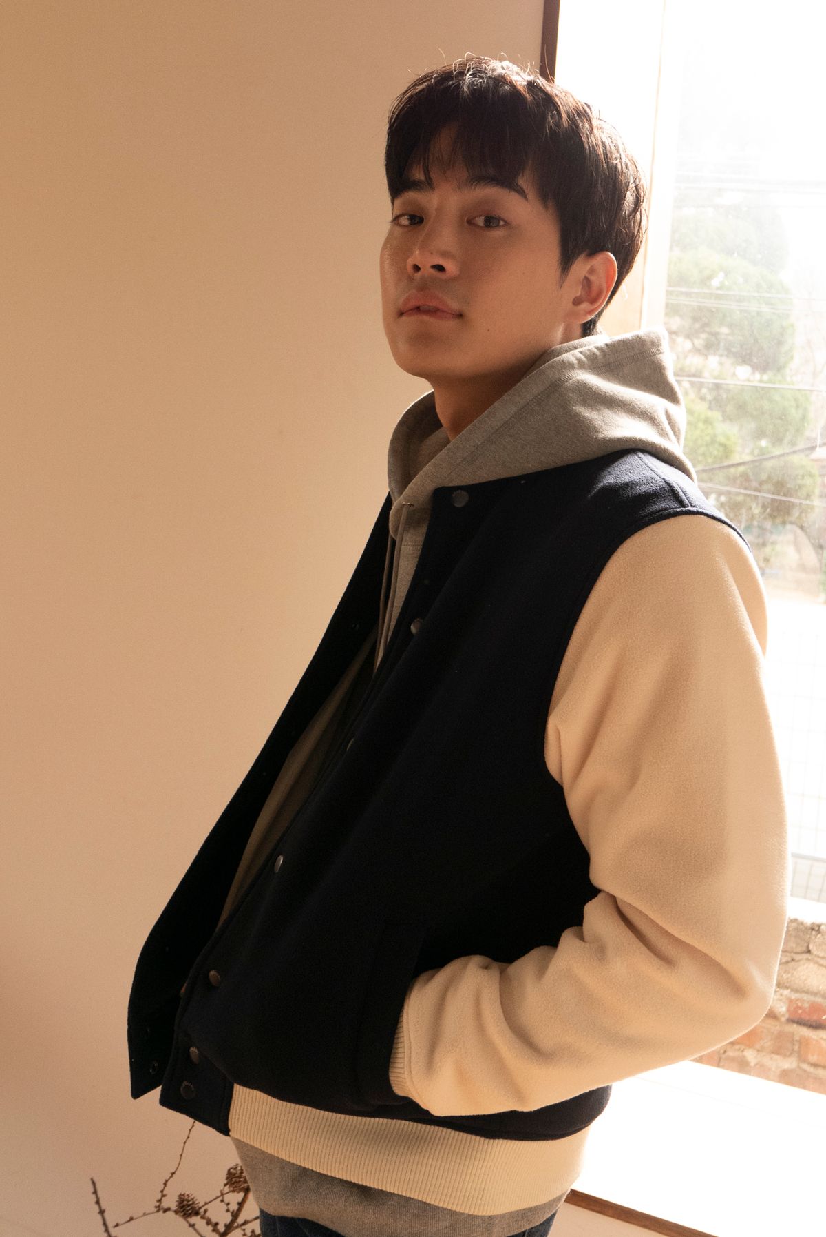 그라인(GRAENN) [리사이클 폴리에스터] 클레식 베이스볼 자켓 네이비