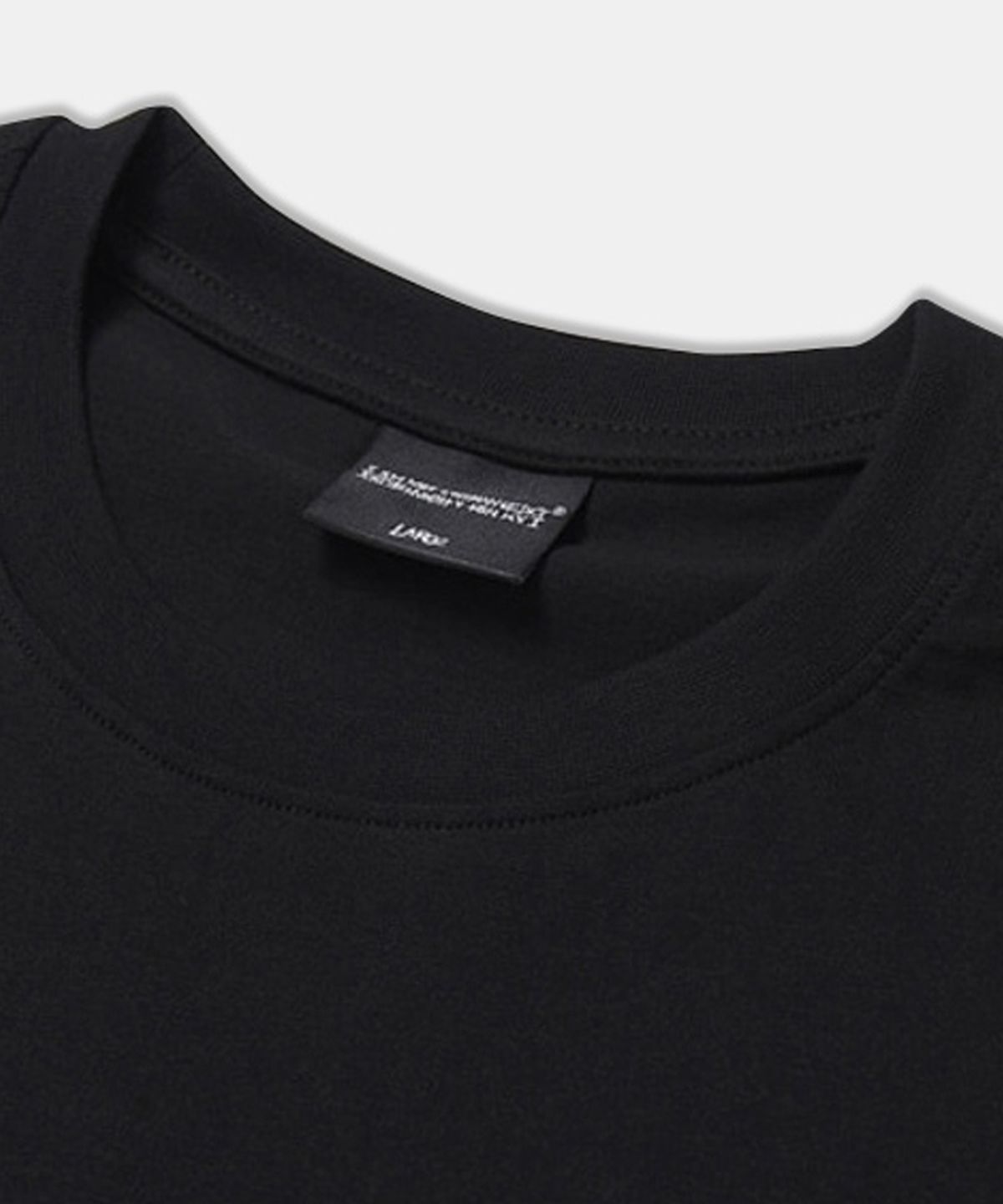 아임낫어휴먼비잉(I AM NOT A HUMAN BEING) Basic Logo Short Sleeve T-Shirt - BLACK