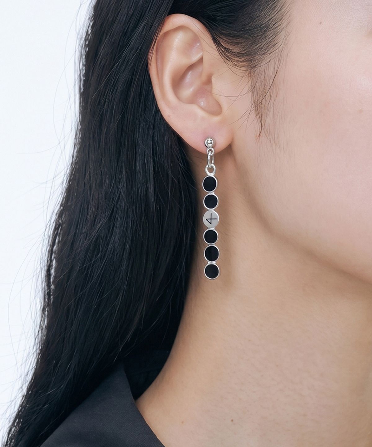 논논(NONENON) DOUBLE GRAPE EAR