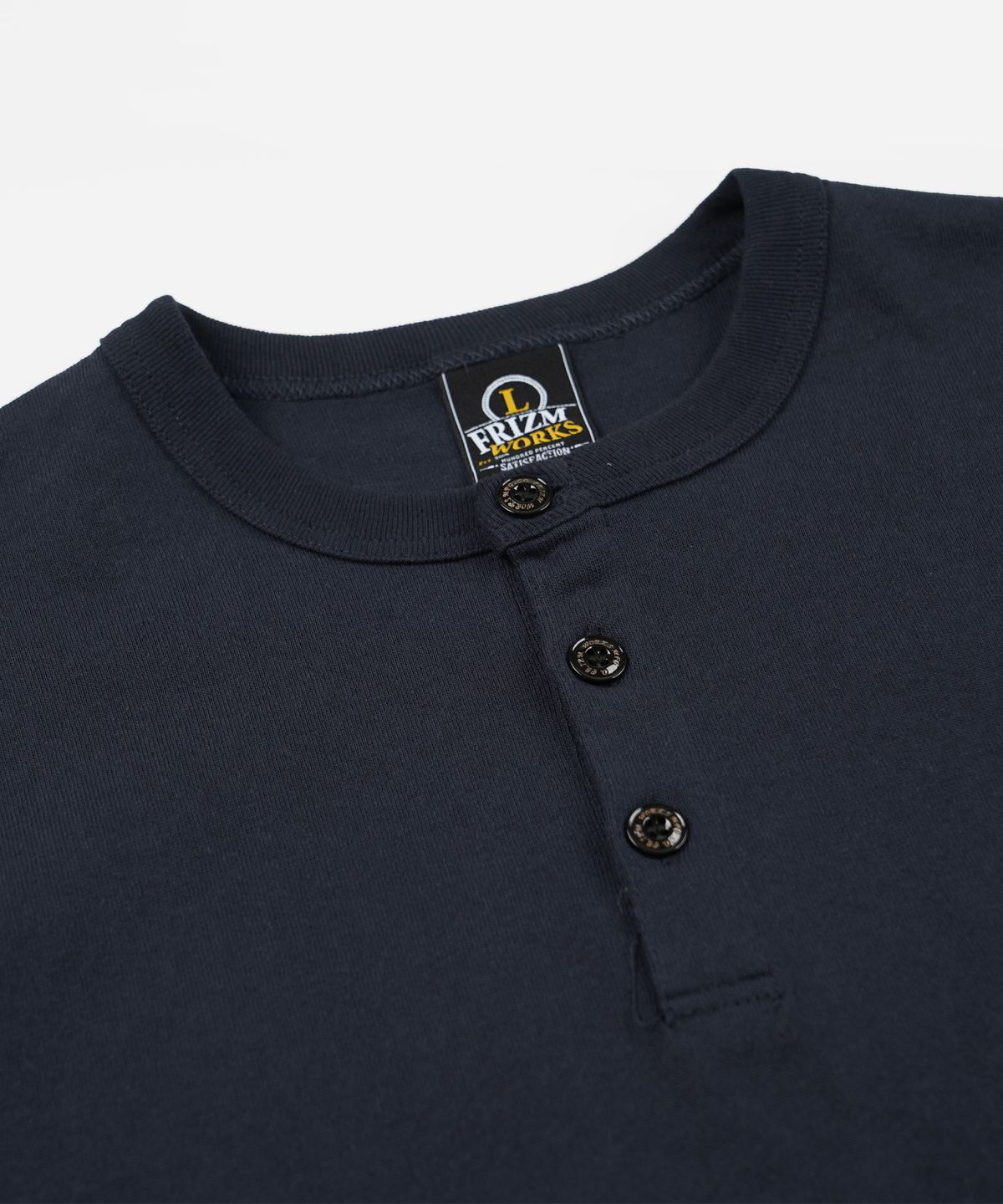 프리즘웍스(FRIZMWORKS) HENLEY NECK HALF TEE _ NAVY