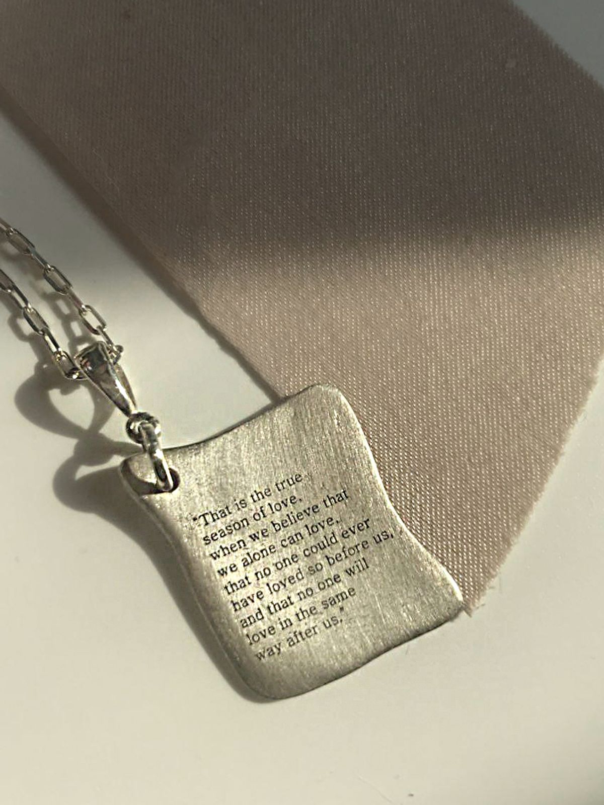 스튜디오 슬몃(STUDIO SELMYEOT) Page Necklace (Engraving)