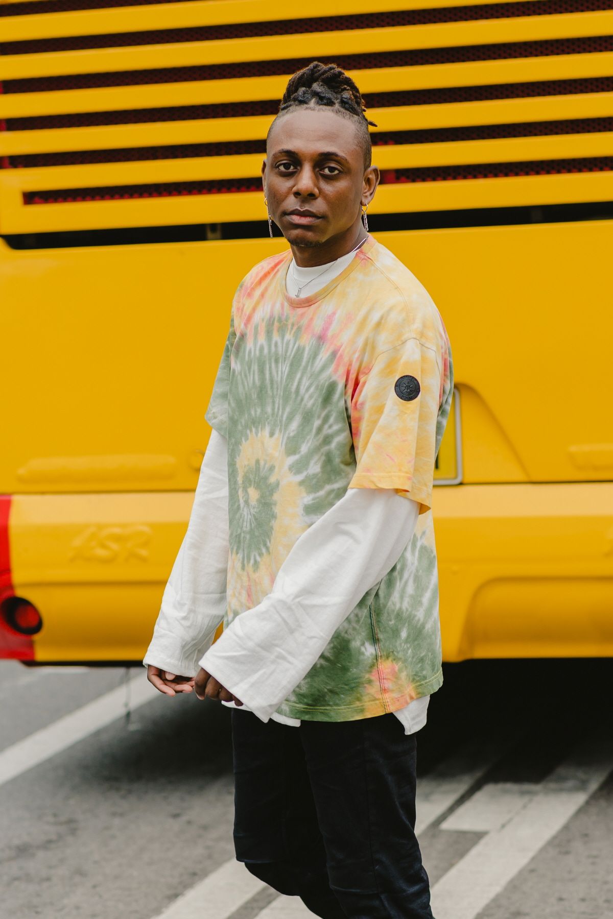 모빈스알(MOVINS.R) PENNA Rainbow TORNADO Short