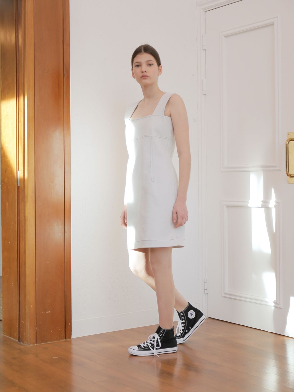 느와(NOIR) Stitch Dress