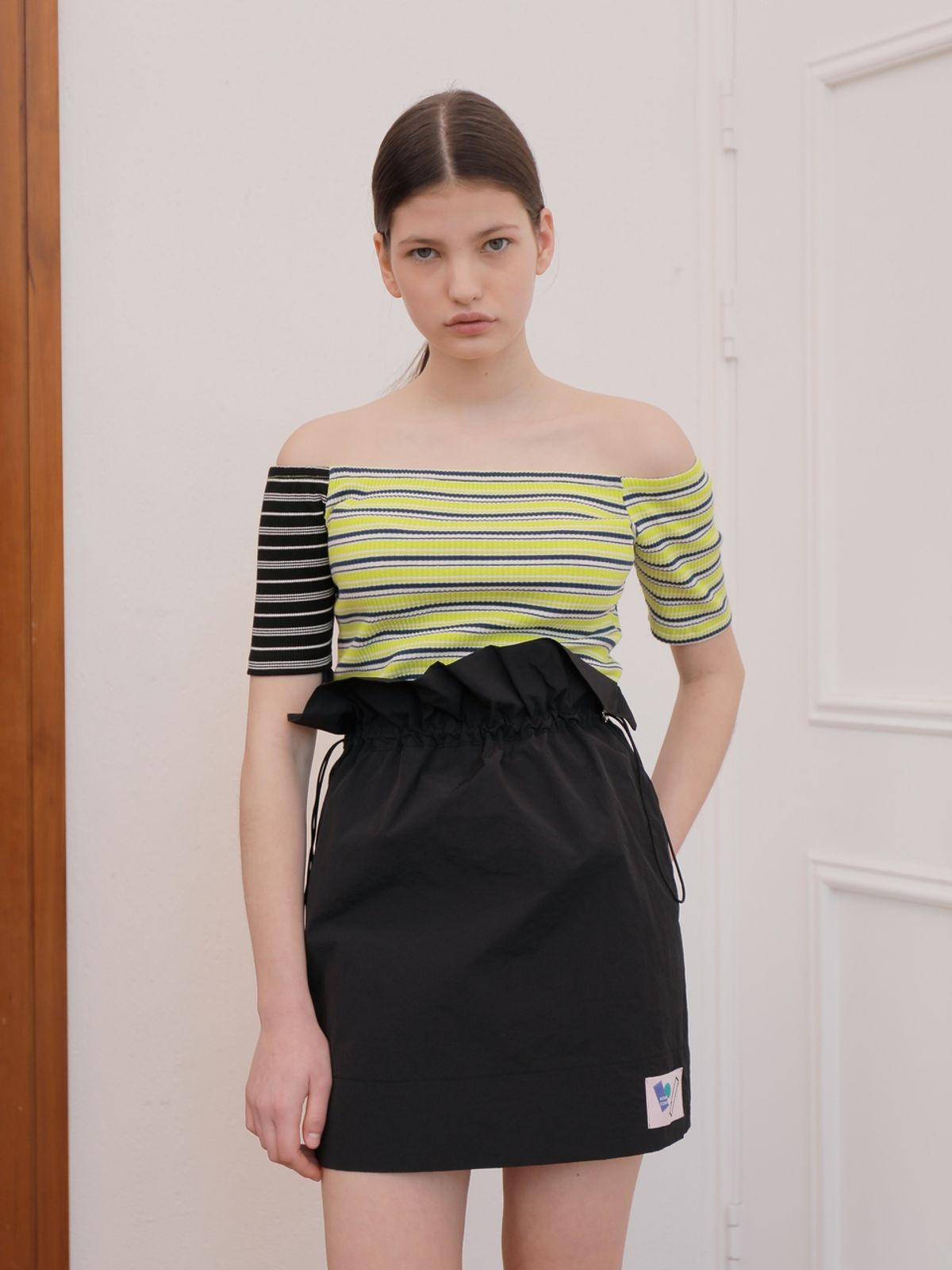 느와(NOIR) AM Skirt