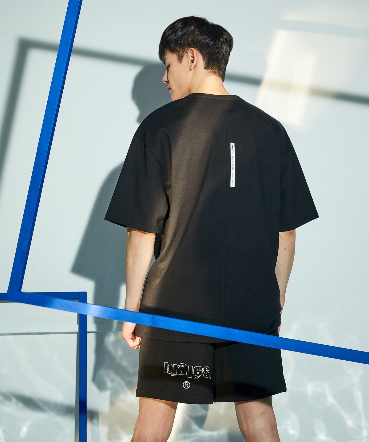 피글스(PIGLES) PGS 워터 그래픽 로고 티셔츠(블랙)