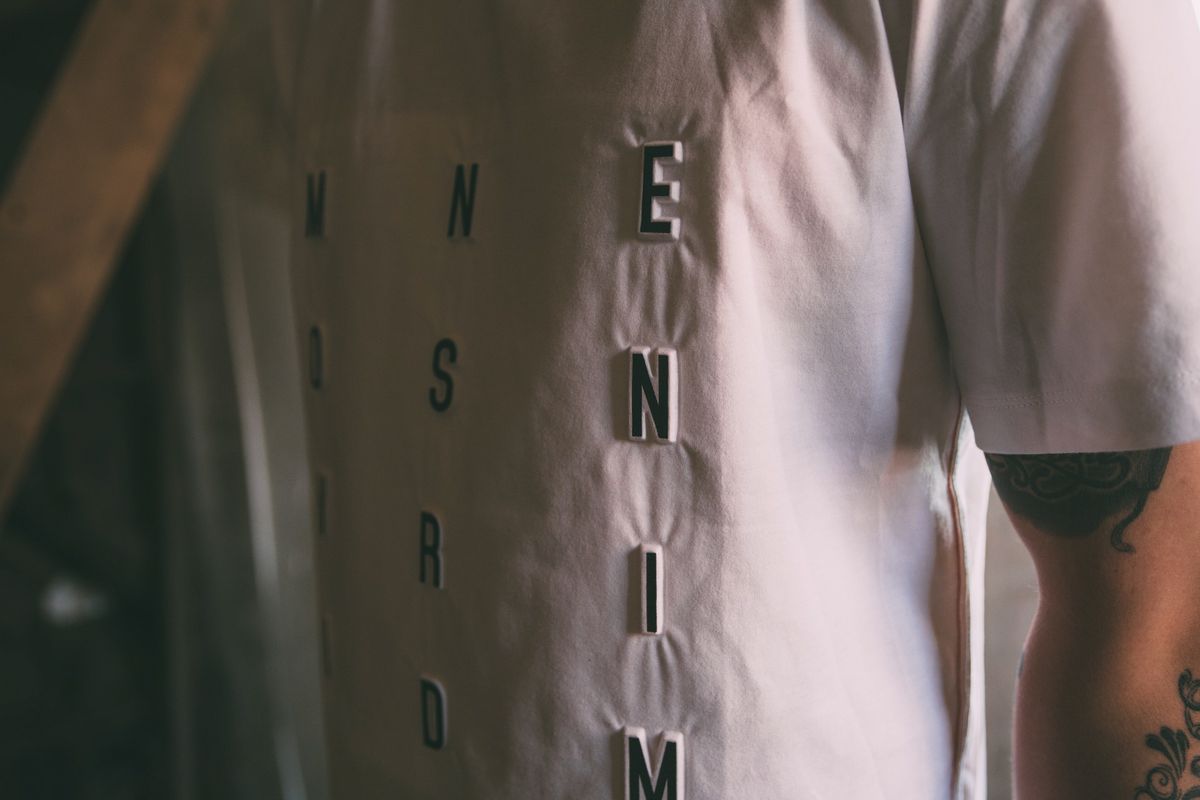 모빈스알(MOVINS.R) PENNA MOFIT SHORT TEE WHITE