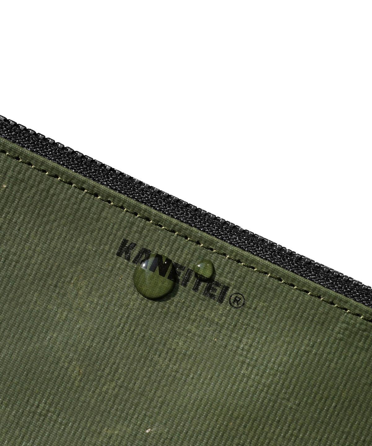 카네이테이(KANEITEI) TIGER FLAT POUCH L (OLIVE DRAB) / UPCYCLED