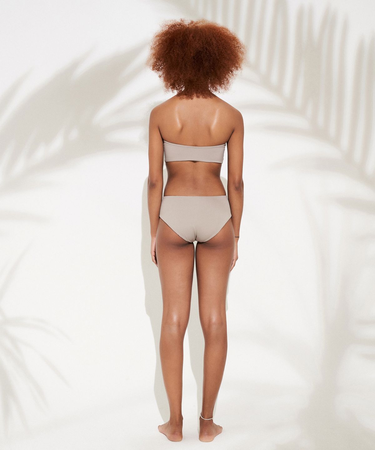 르브아시스(REVOIRSIS) RVIS monokini  beige
