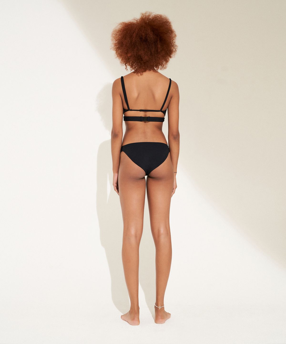 르브아시스(REVOIRSIS) RVIS bikini black