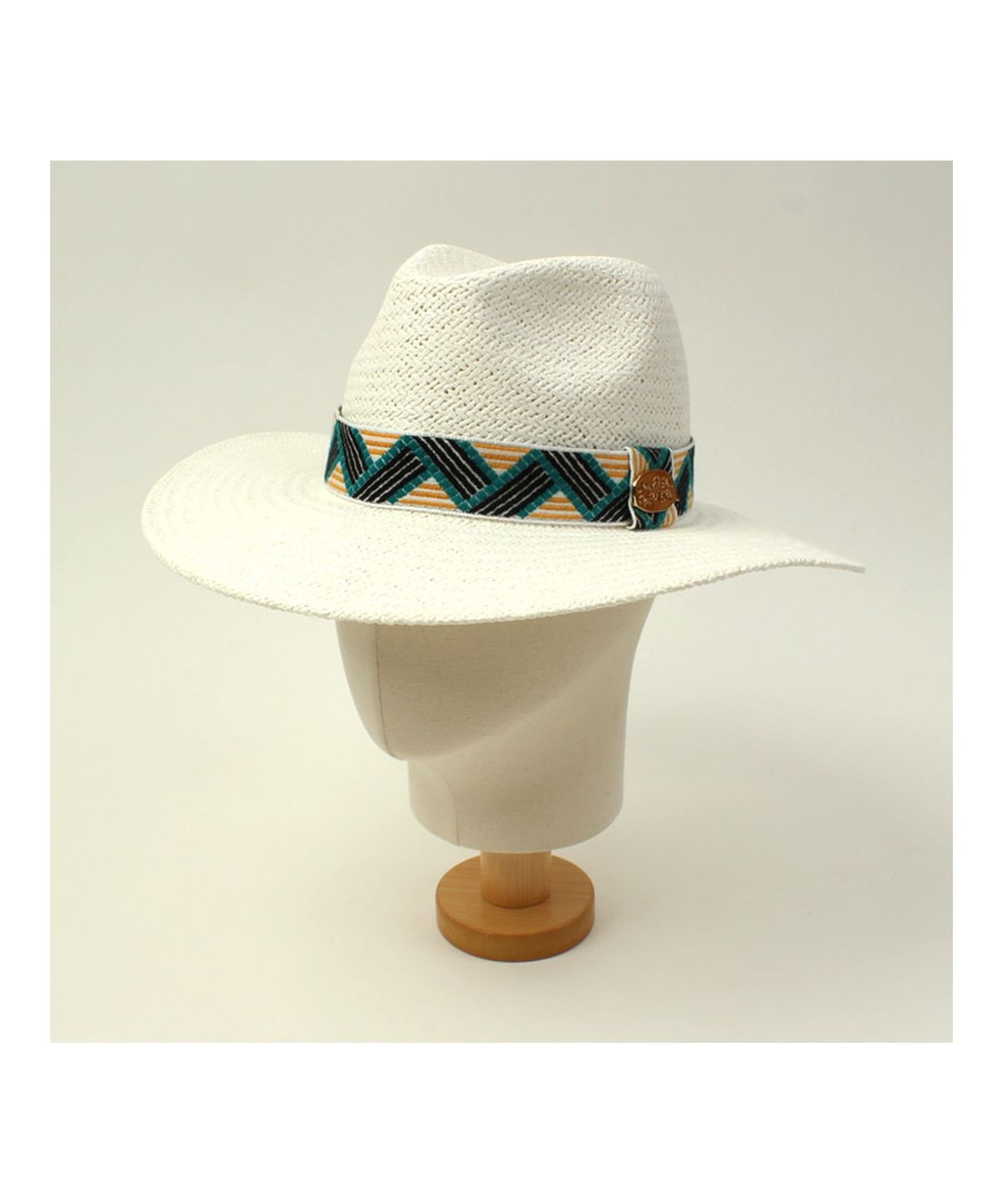 유니버셜 케미스트리(UNIVERSAL CHEMISTRY) Cool Line Swing White Fedora 여름페도라