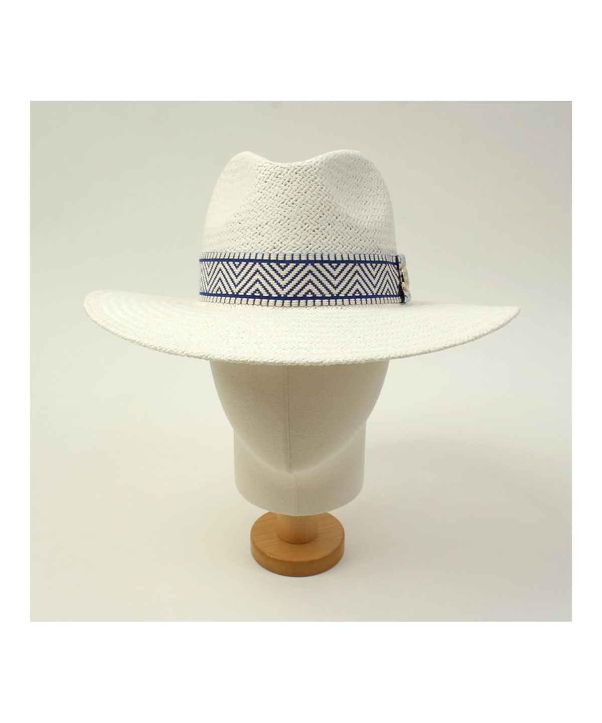 유니버셜 케미스트리(UNIVERSAL CHEMISTRY) Blue Mono Line Swing White Fedora 여름페도라