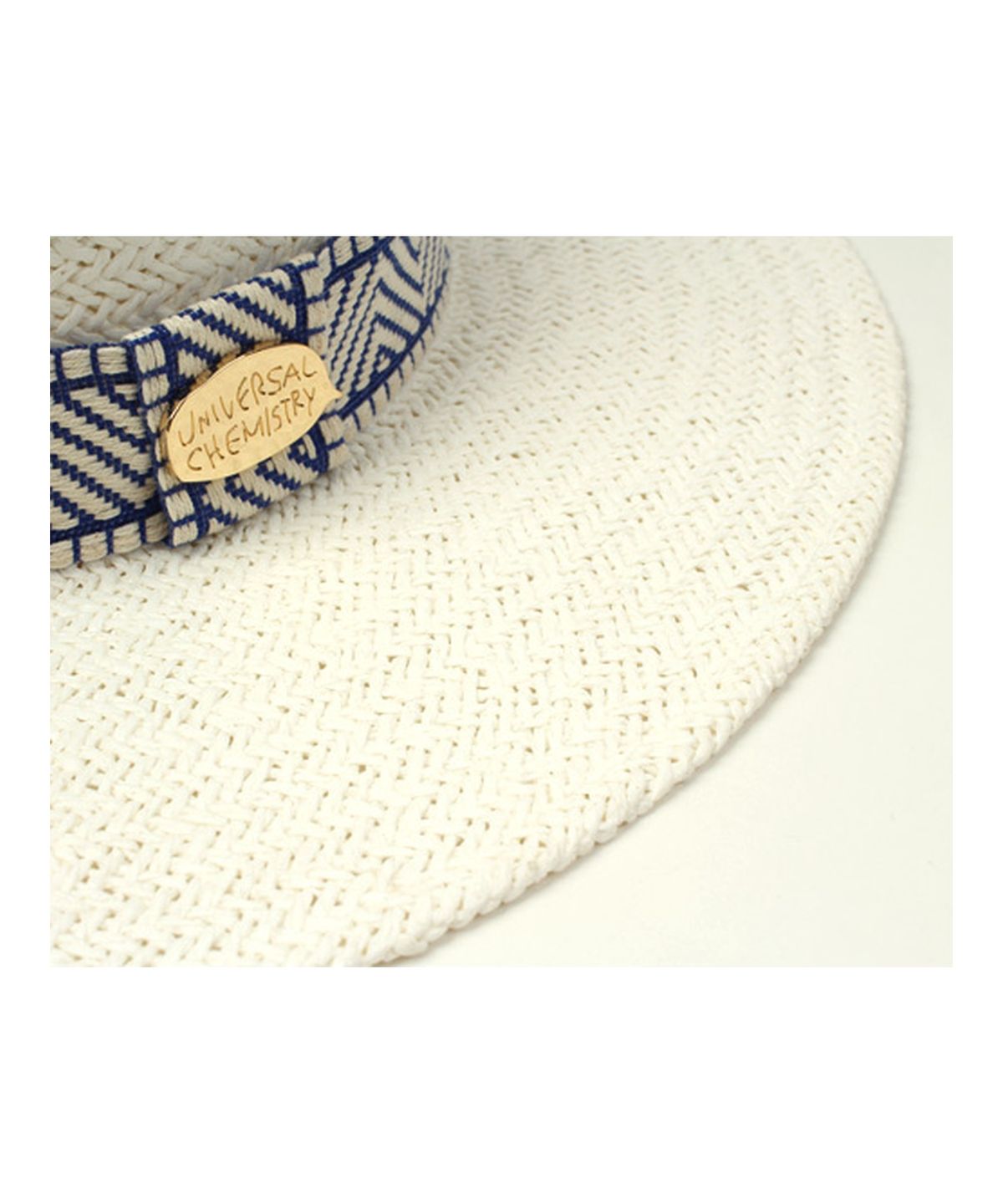 유니버셜 케미스트리(UNIVERSAL CHEMISTRY) Blue Mono Line Swing White Fedora 여름페도라