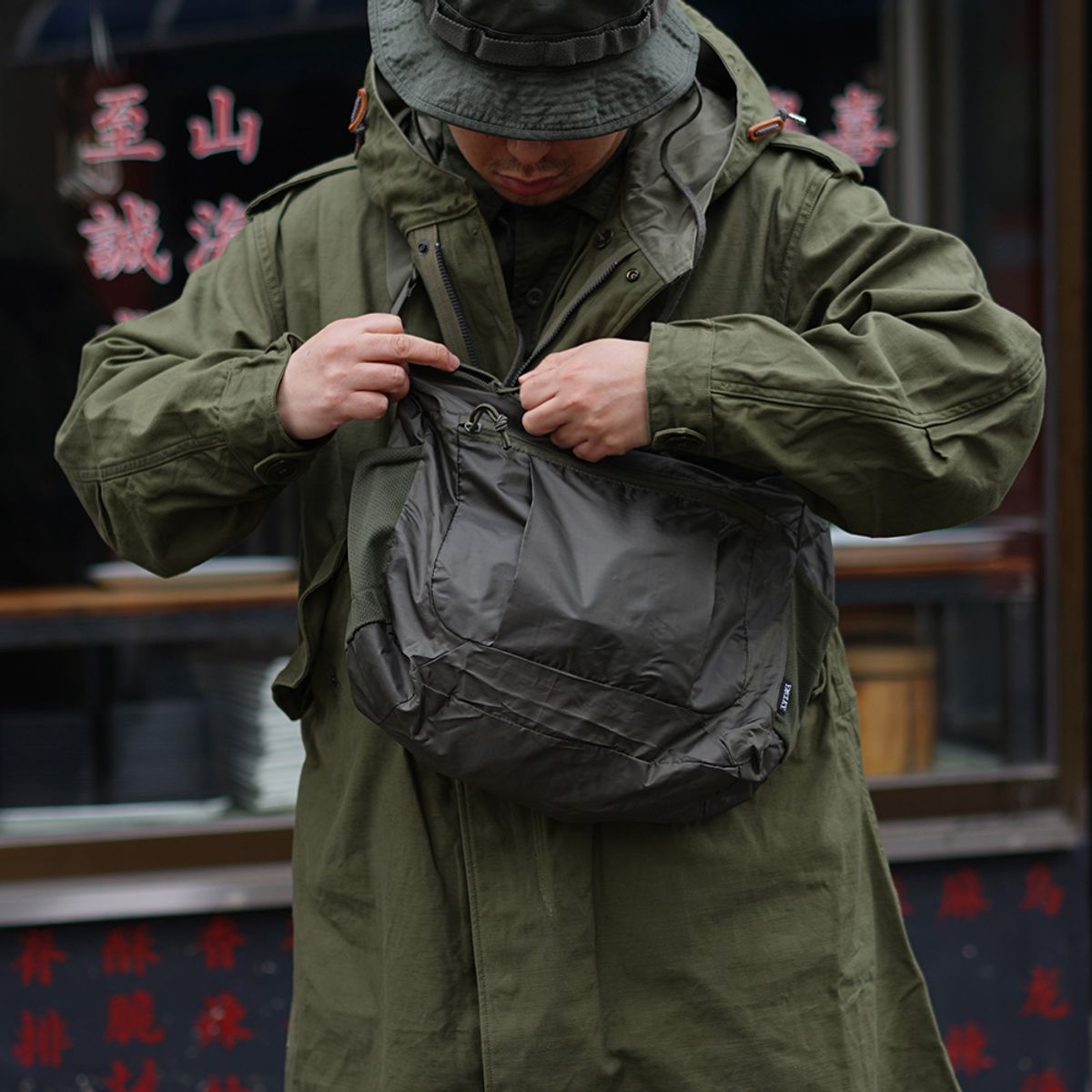 와이엠씨엘케이와이(YMCL KY) GB0608 Compact Shoulder Bag - Olive