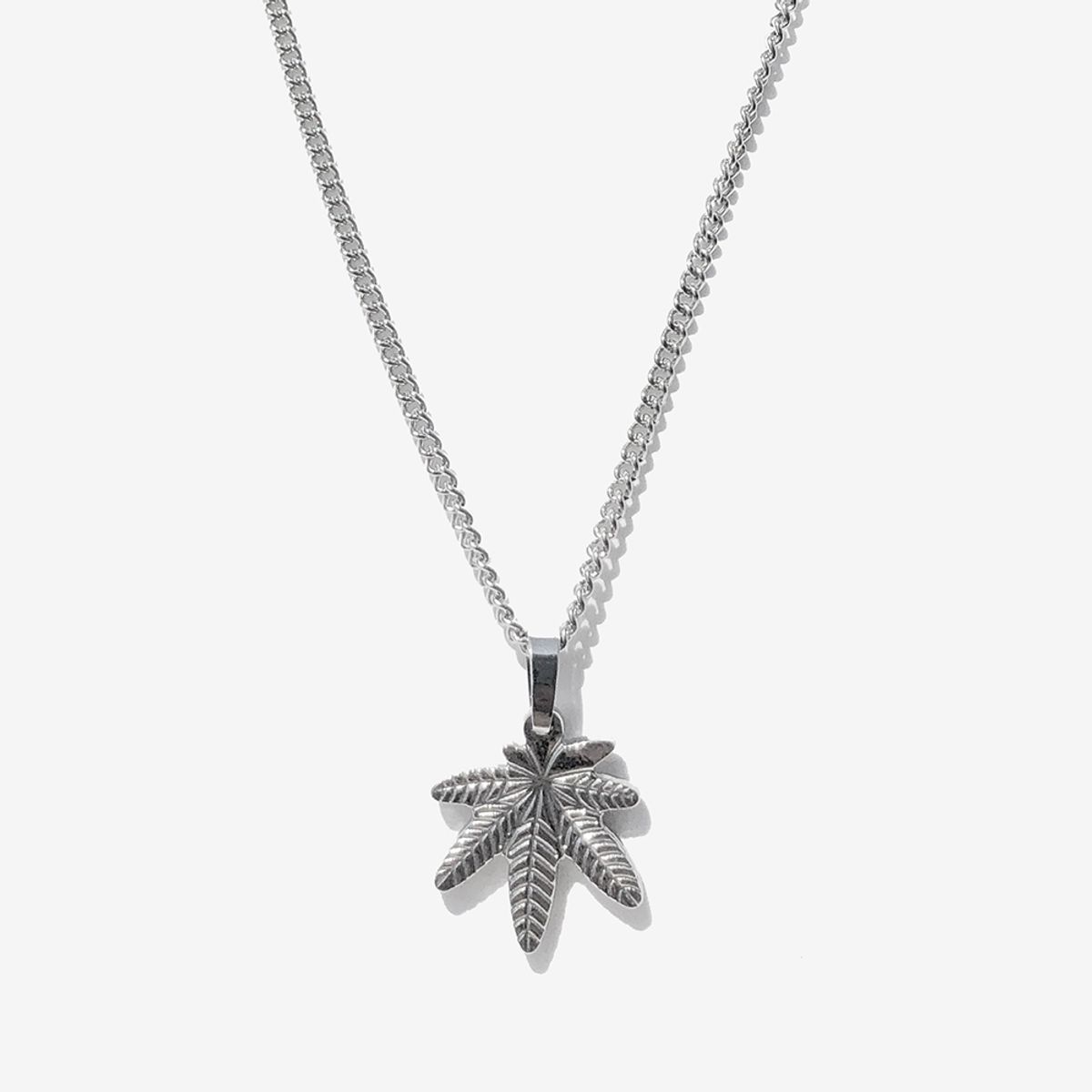 러쉬오프(RUSH OFF) Surgical Steel Weed Pendant Chain Necklace  / 위드 펜던트 체인목걸이