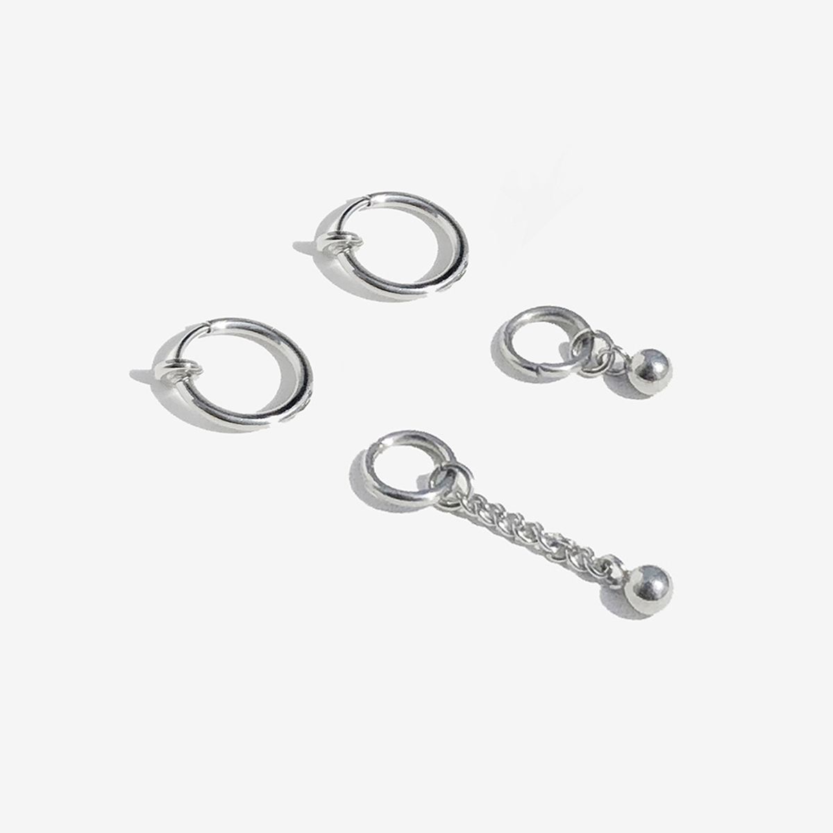 러쉬오프(RUSH OFF) Mini Bell Earring / 미니벨 귀걸이 (써지컬스틸침/귀찌변경가능)