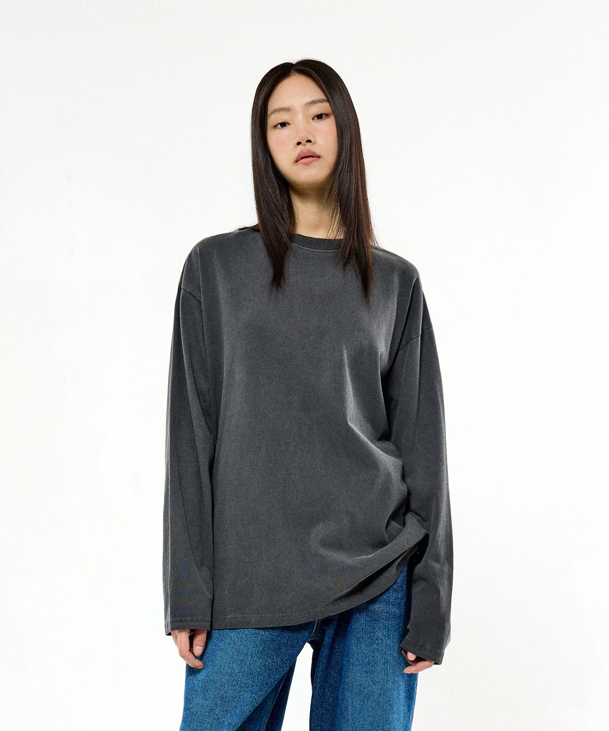 미니멀프로젝트(MINIMALPROJECT) 피그먼트 워시드 오버핏 롱 슬리브 티셔츠 MLT105 / 6COLOR