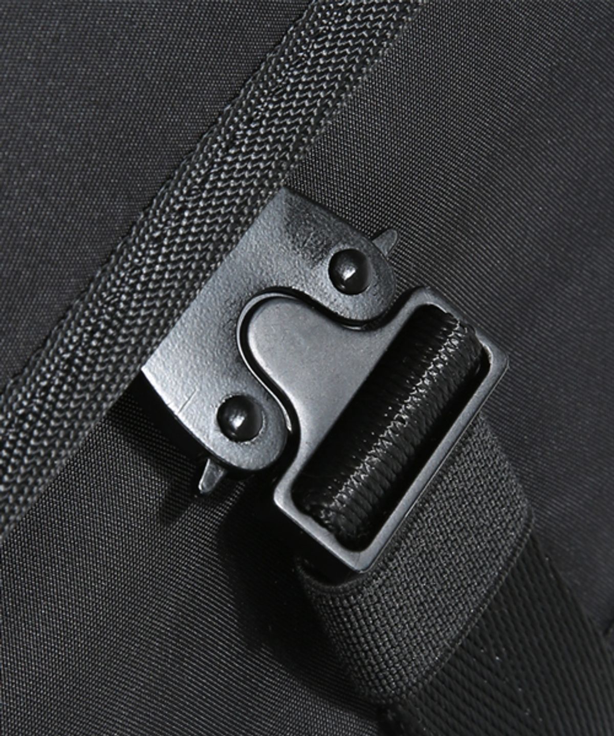 몬스터리퍼블릭(MONSTER REPUBLIC) R.TWIN CROSS BAG / BLACK