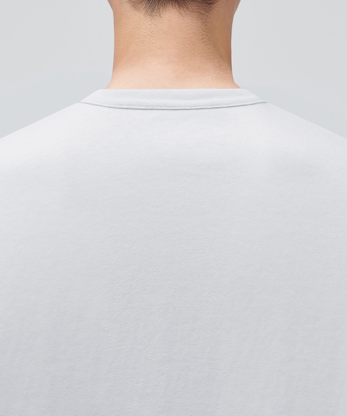 무신사 스탠다드(MUSINSA STANDARD) 릴렉스 핏 크루 넥 티셔츠 [애쉬 그레이]
