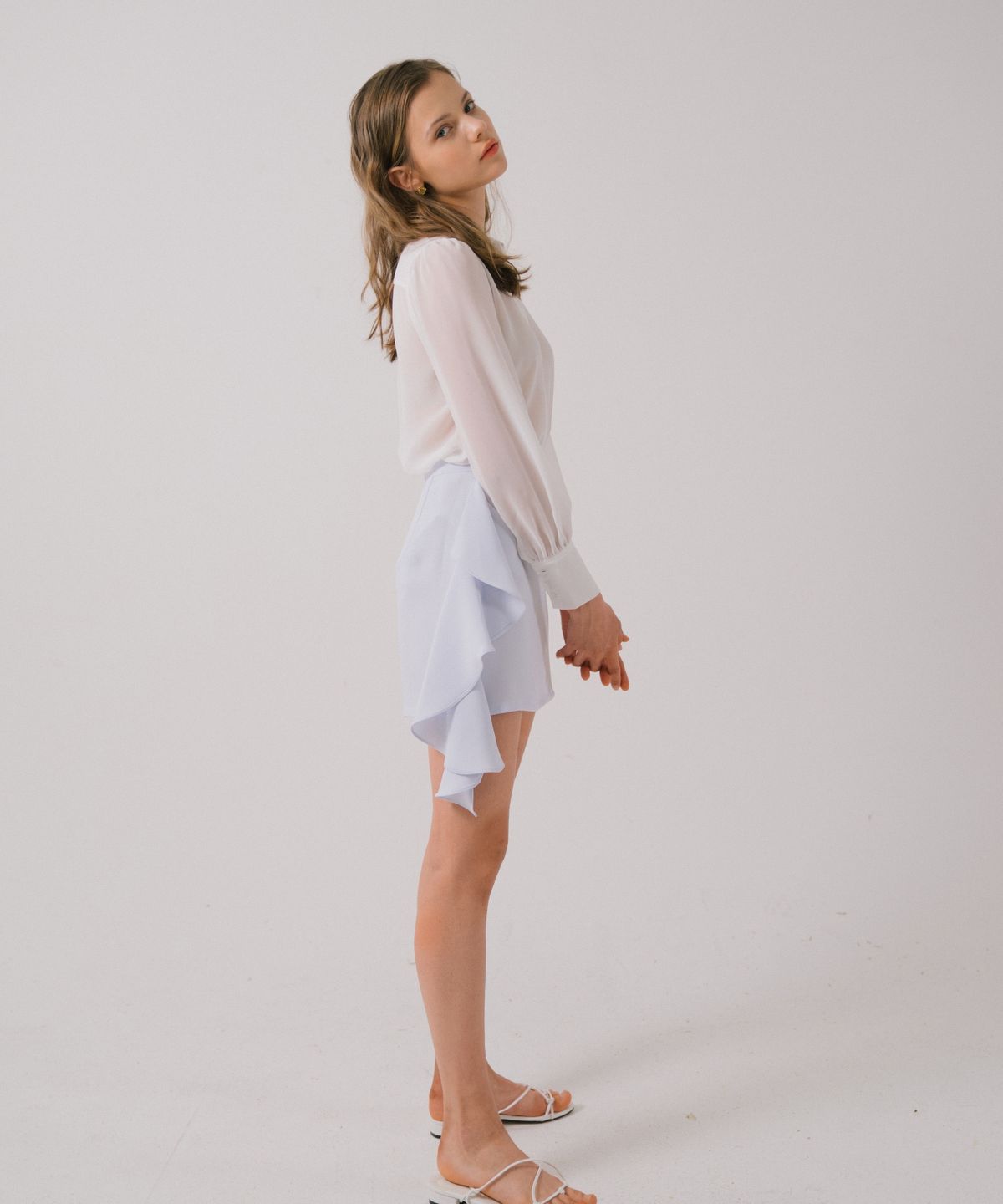 레트흐드레뚜왈(LETTRE DE LE TOILE) side draping mini skirt