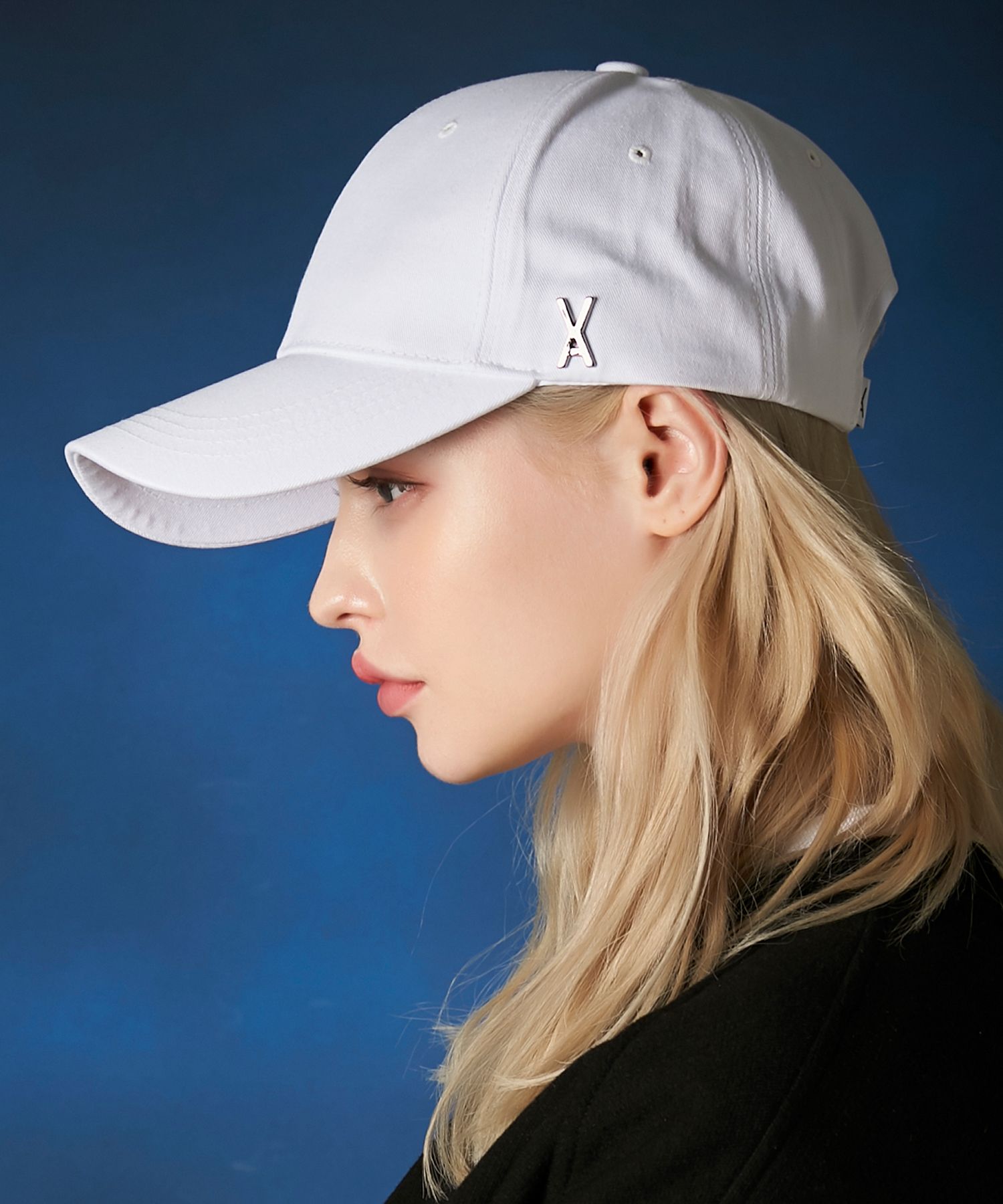 ☆VARZAR☆ Unisex Stud Logo Overfit Ball Cap White varzar497 MUSINSA | VARZAR [Unisex] Stud Logo Overfit Ball Cap White
