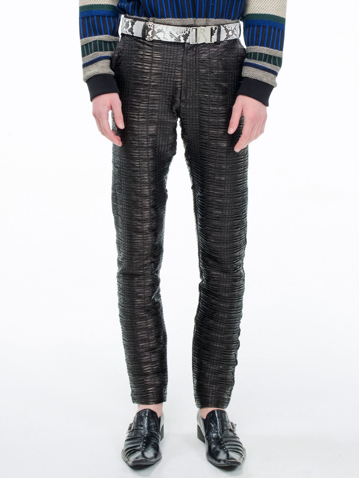 그레이티스트(THE GREATEST) 19FW09 PLEATED SKINNY BLACK