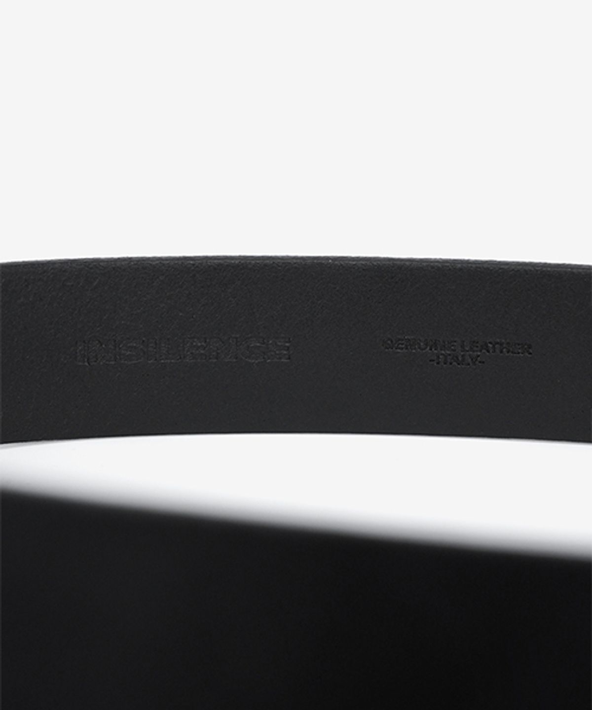 인사일런스(INSILENCE) 미니멀 레더 벨트 BLACK