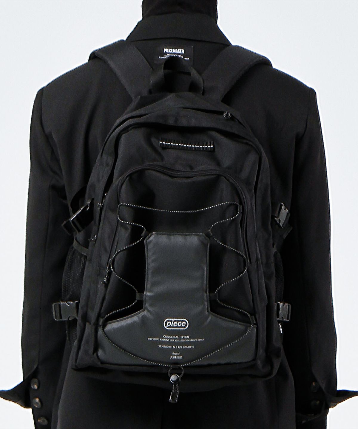 피스메이커(PIECE MAKER) SCOTCH STRING SQ BACKPACK (BLACK)