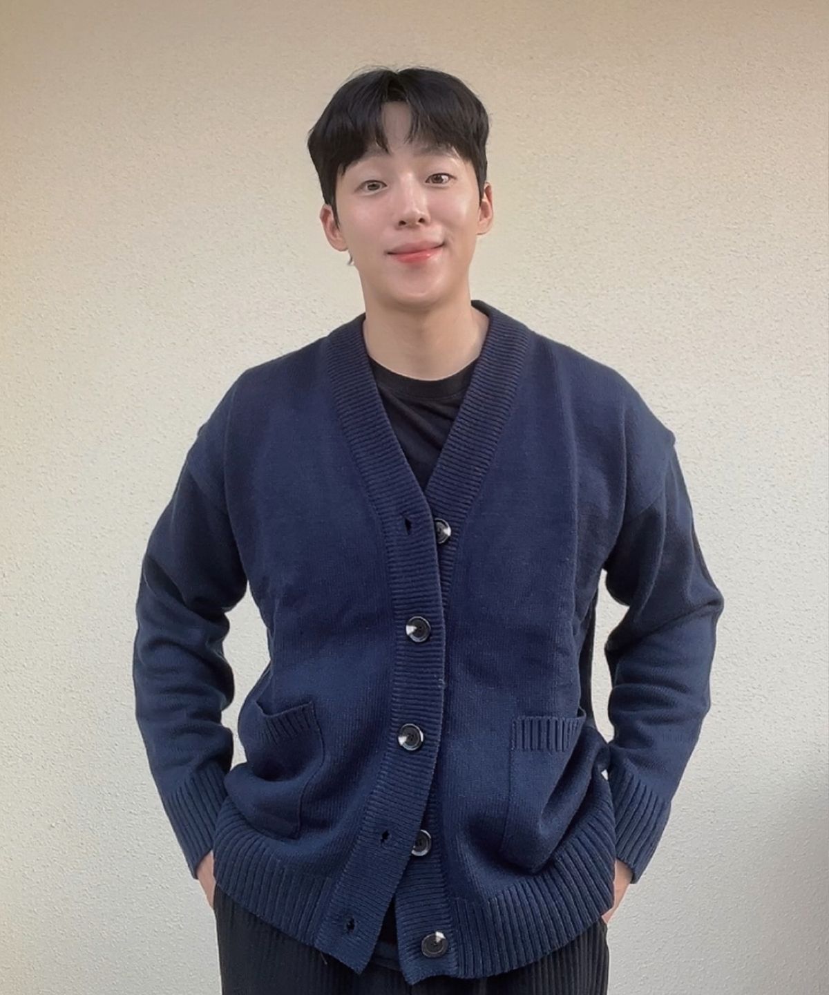 블론드나인(BLOND9) 베이직 니트 가디건_네이비