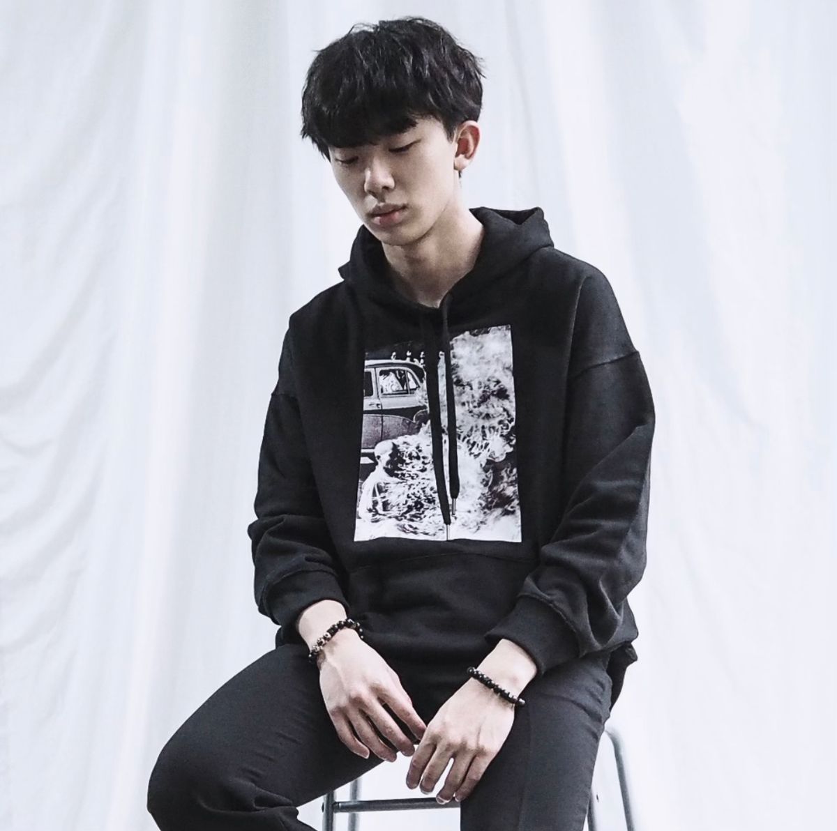 에잇볼륨(EIGHTVOLUME) EV 너바나 오버핏 후드