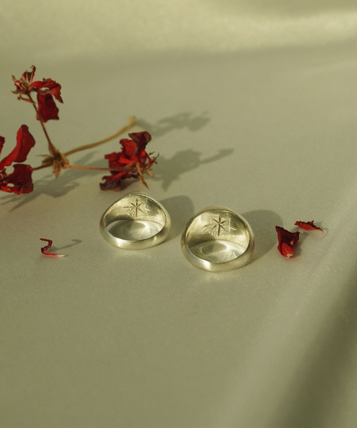 비자르 주얼리(BIZARRE JEWELRY) 드 론드  반지  ( L . S )