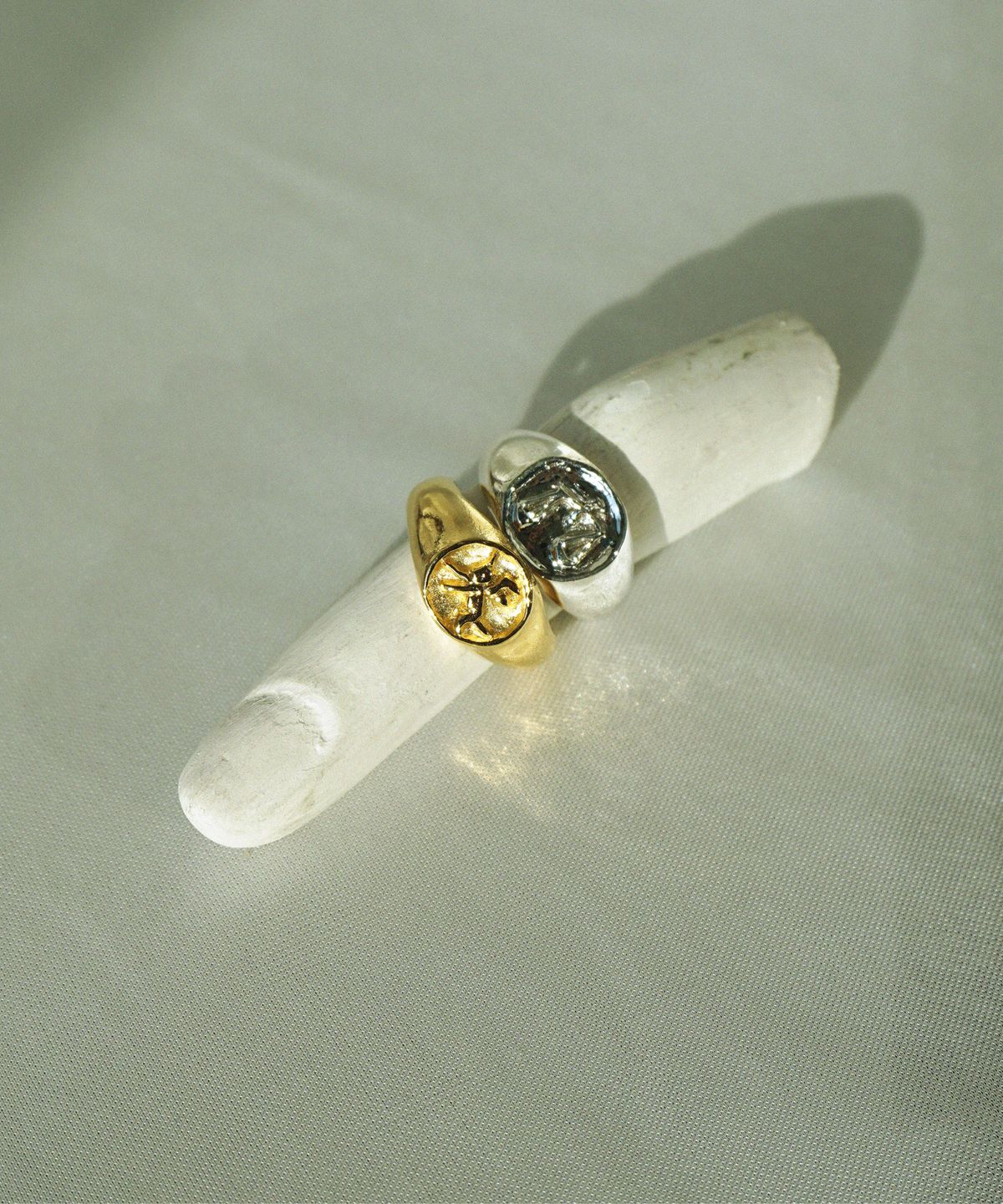비자르 주얼리(BIZARRE JEWELRY) 각인 반지 (천사 & 저울)