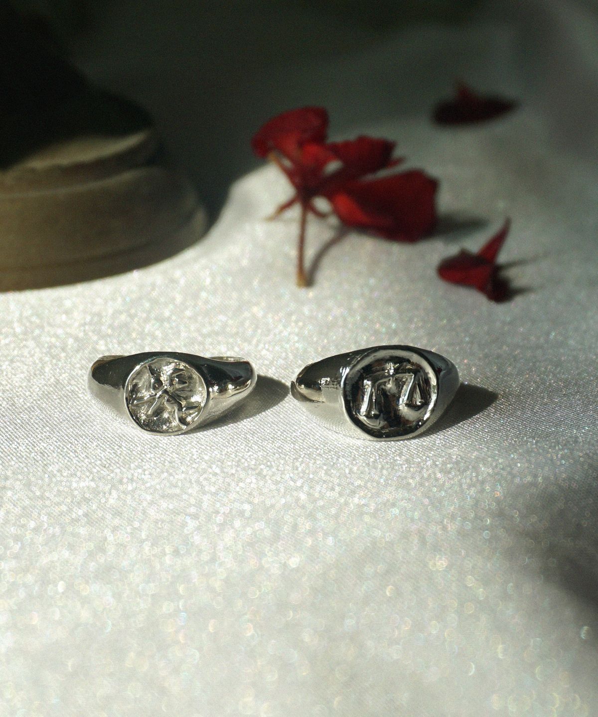 비자르 주얼리(BIZARRE JEWELRY) 각인 반지 (천사 & 저울)