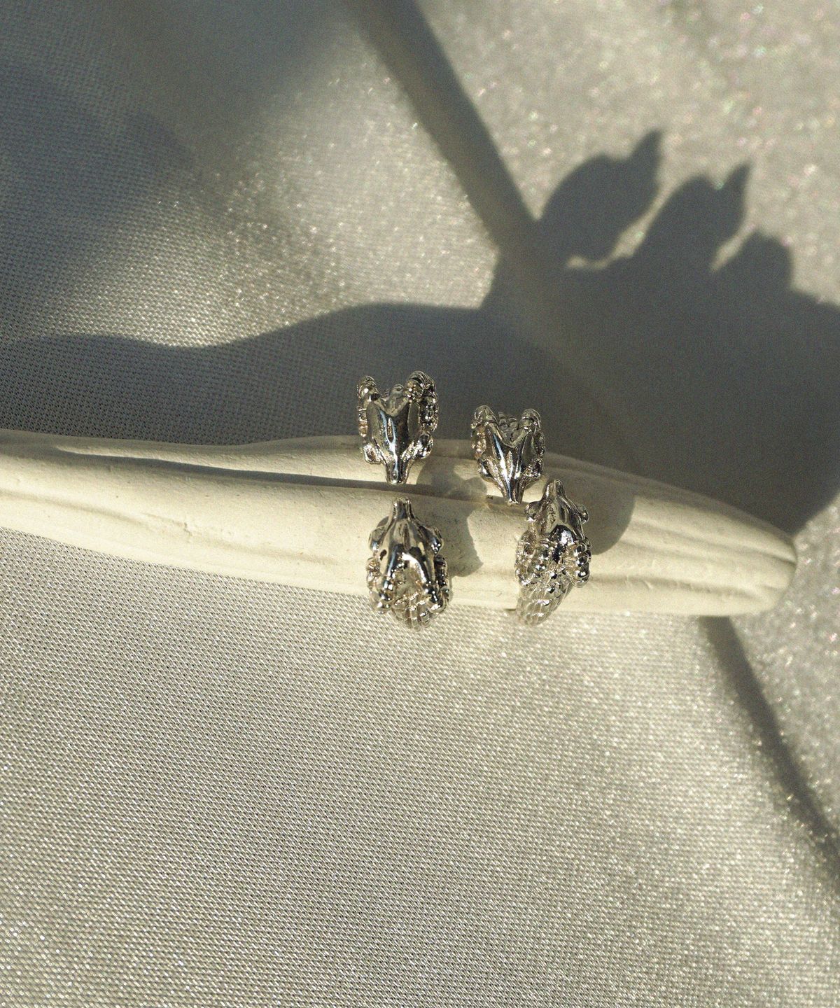 비자르 주얼리(BIZARRE JEWELRY) 더블 고트 반지