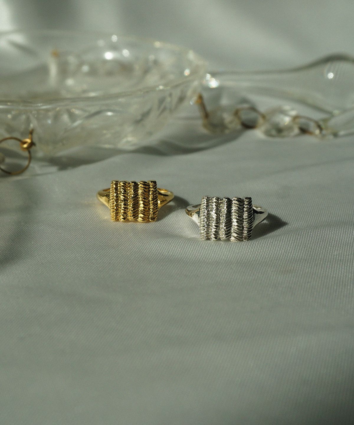 비자르 주얼리(BIZARRE JEWELRY) 길로쉐 반지