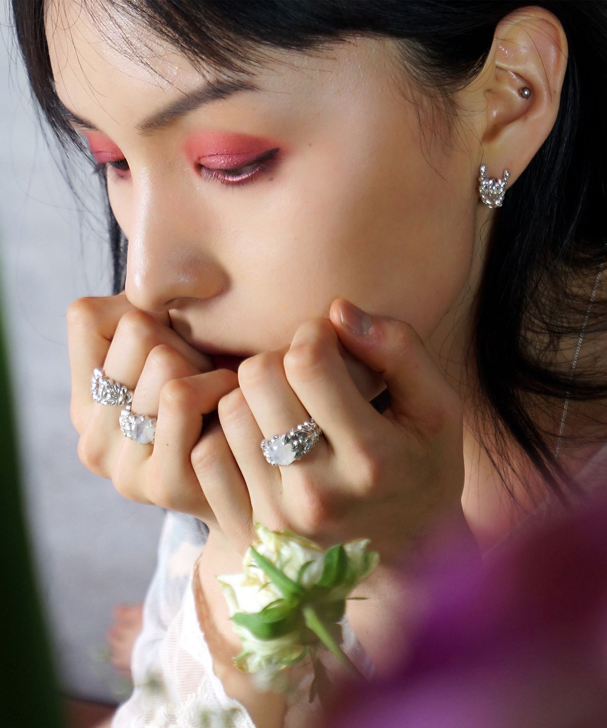비자르 주얼리(BIZARRE JEWELRY) 앙스트블뤼테 귀걸이