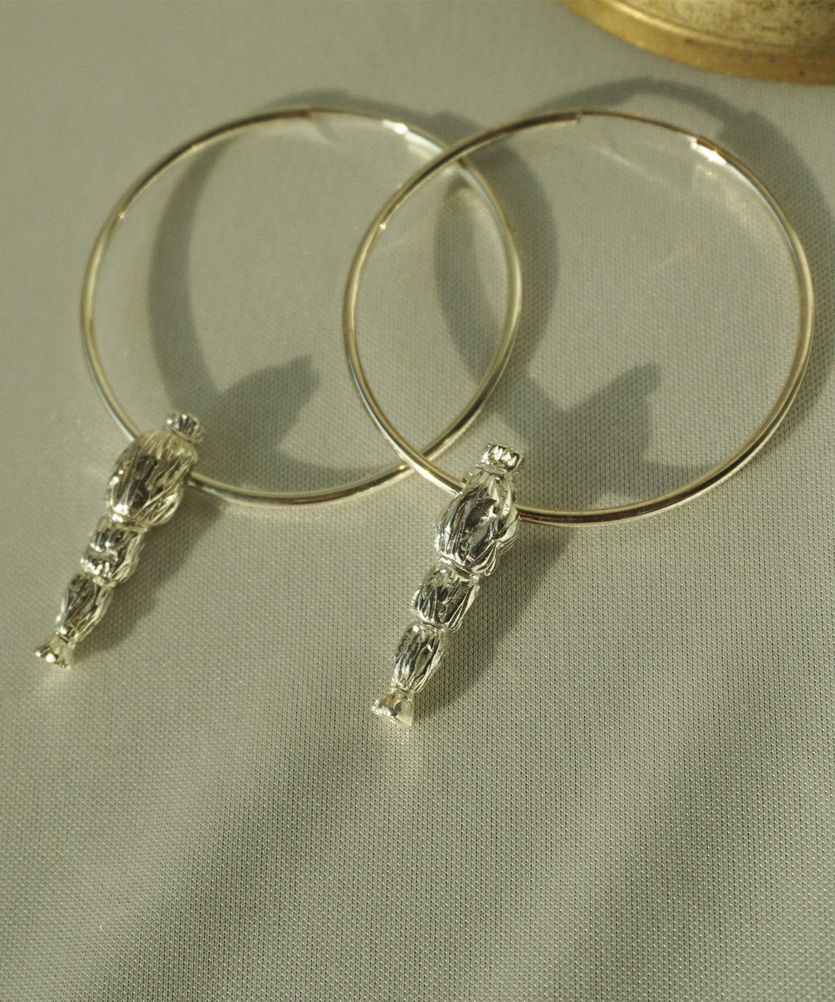 비자르 주얼리(BIZARRE JEWELRY) 커버링 귀걸이 S
