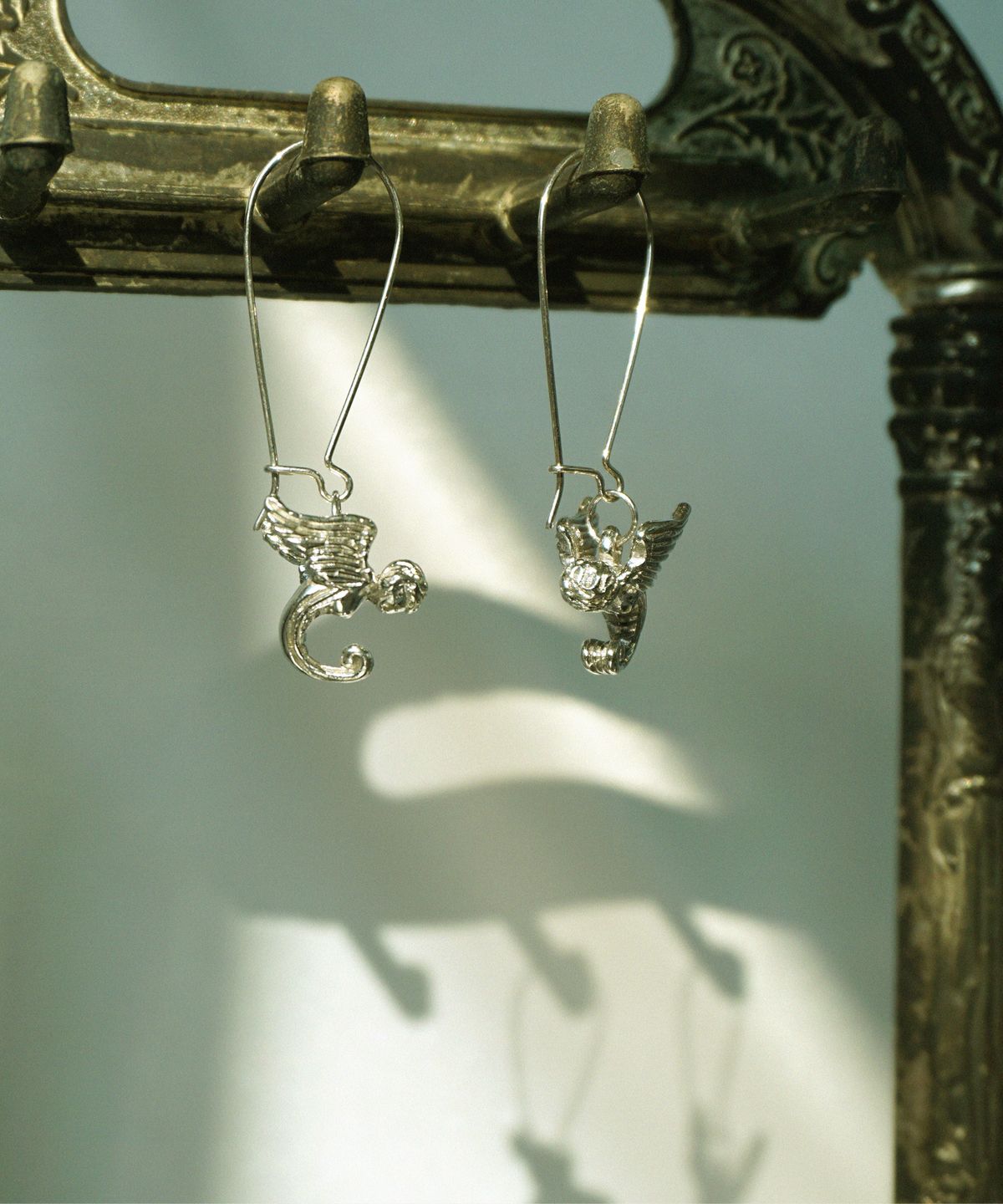 비자르 주얼리(BIZARRE JEWELRY) 키호티즘 귀걸이