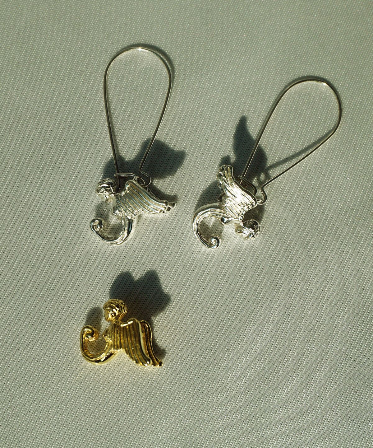 비자르 주얼리(BIZARRE JEWELRY) 키호티즘 귀걸이