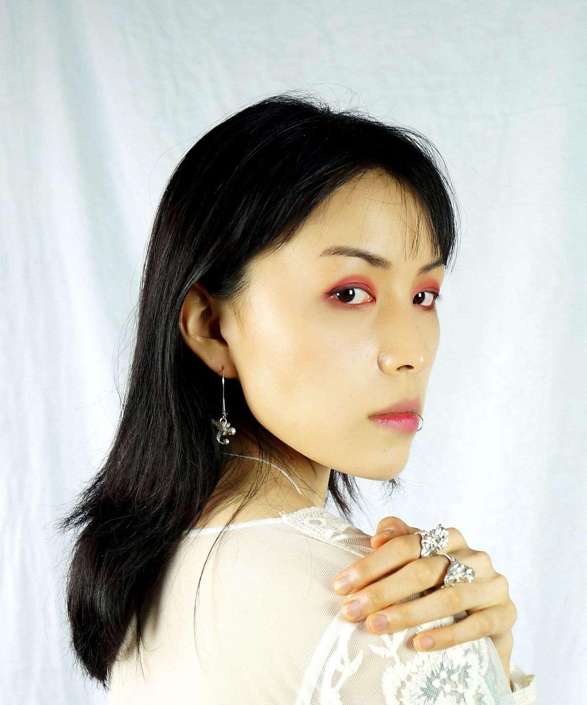 비자르 주얼리(BIZARRE JEWELRY) 키호티즘 귀걸이