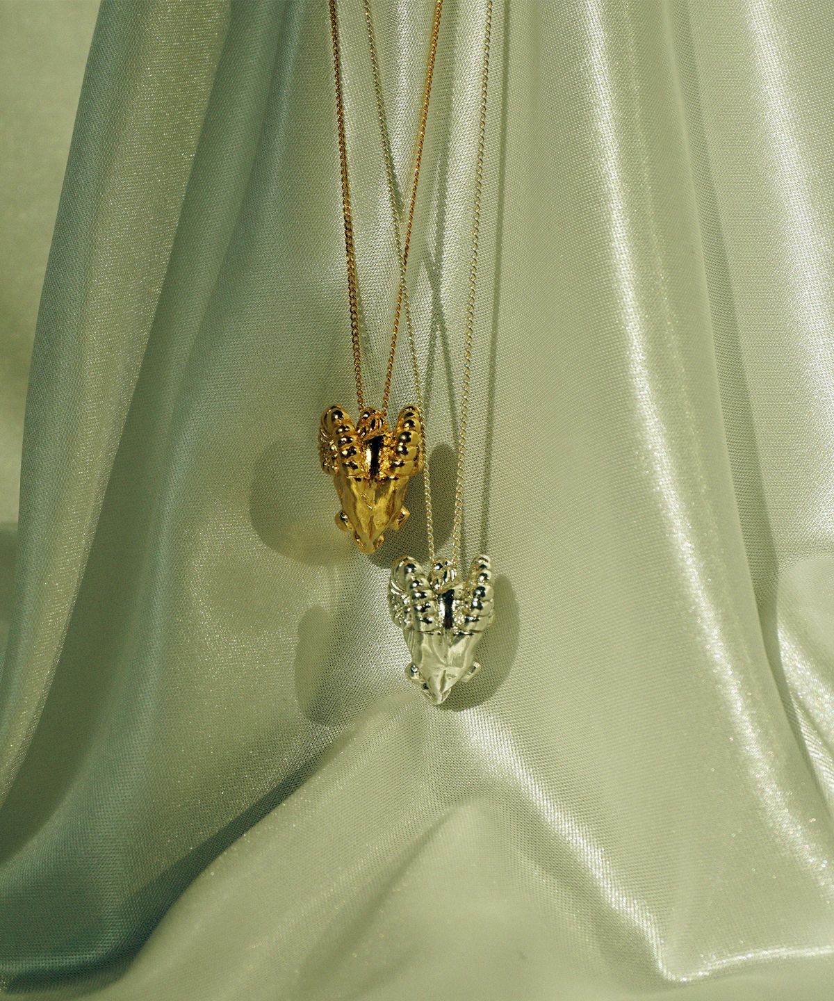 비자르 주얼리(BIZARRE JEWELRY) 산양 목걸이