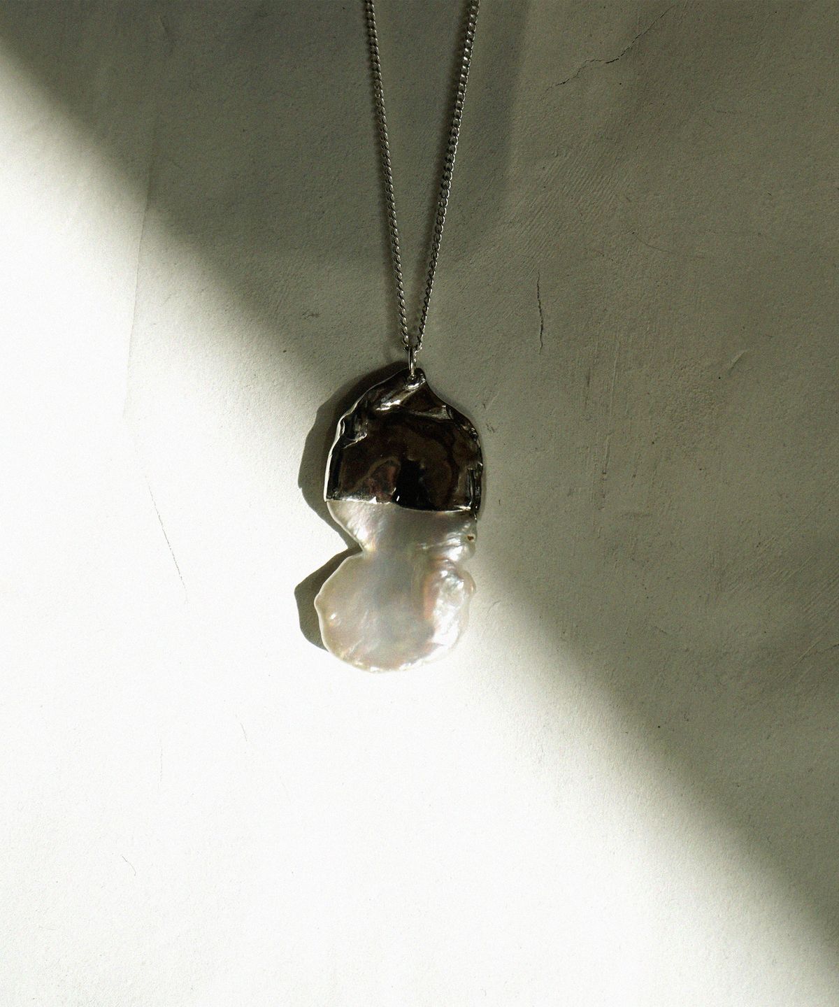 비자르 주얼리(BIZARRE JEWELRY) 바로크 진주 목걸이