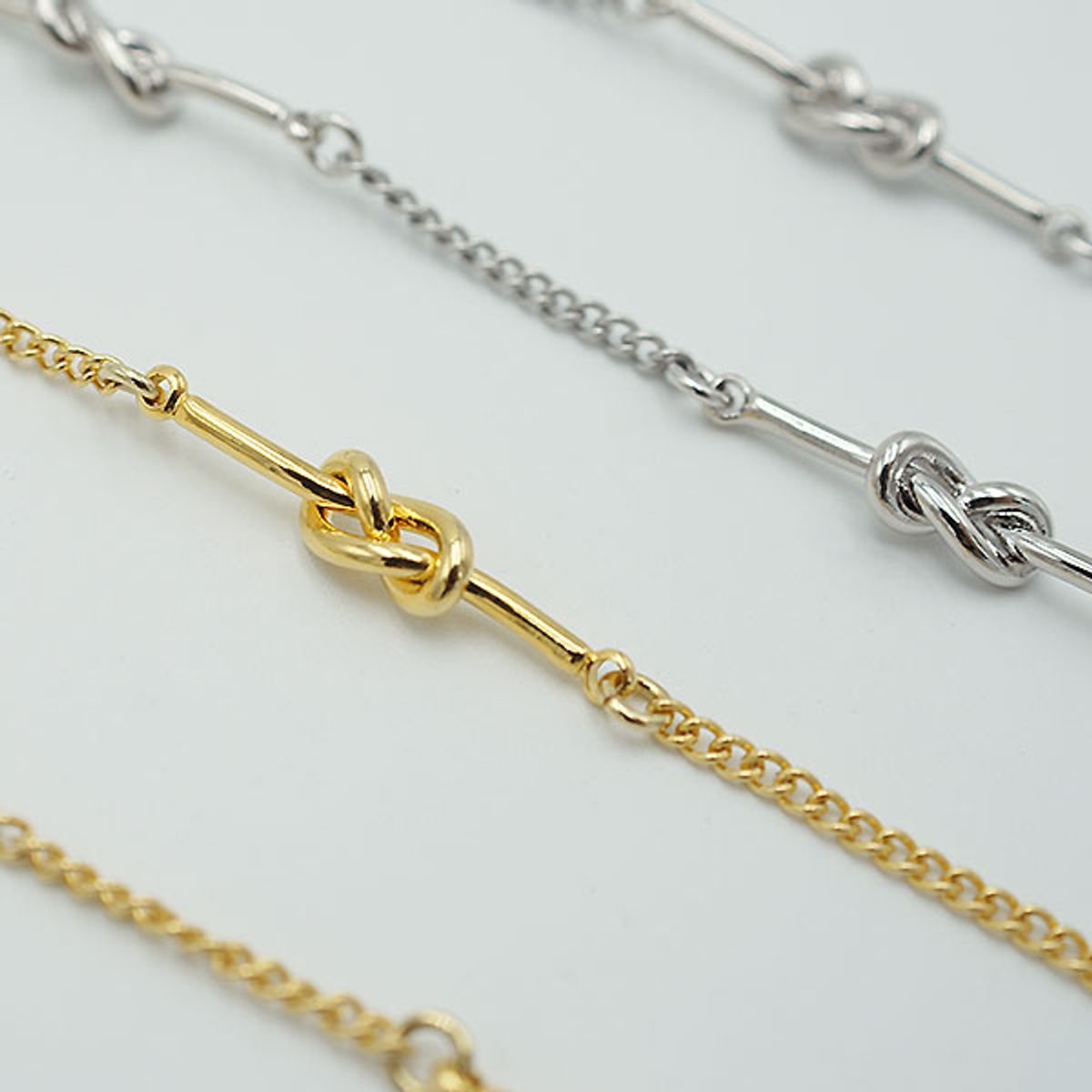 트레쥬(TREAJU) Triple twist glasses chain