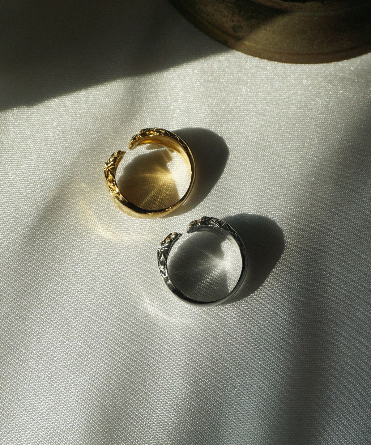 비자르 주얼리(BIZARRE JEWELRY) 이.옵 반지