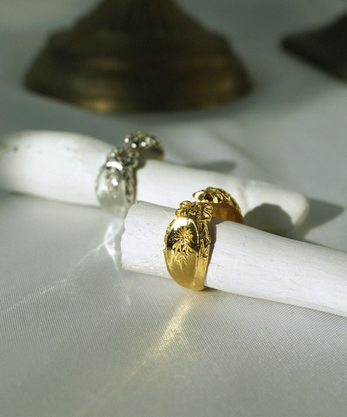 비자르 주얼리(BIZARRE JEWELRY) 이.옵 반지