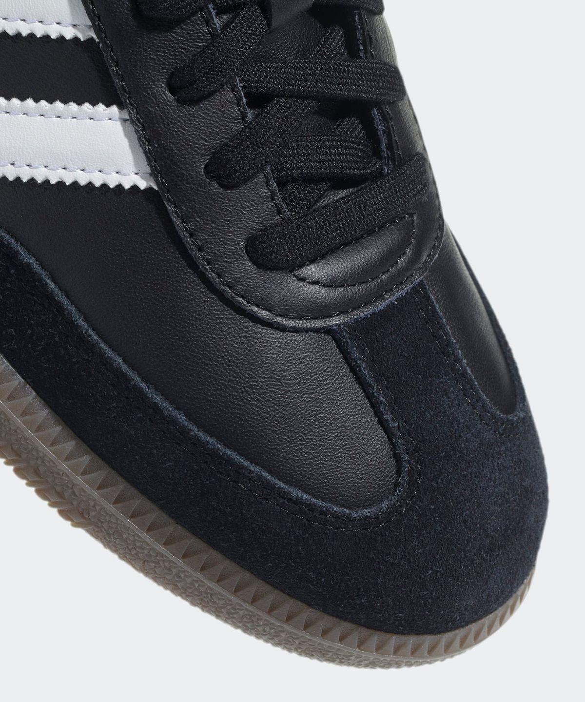 아디다스(ADIDAS) 삼바 OG - 블랙:화이트 / B75807