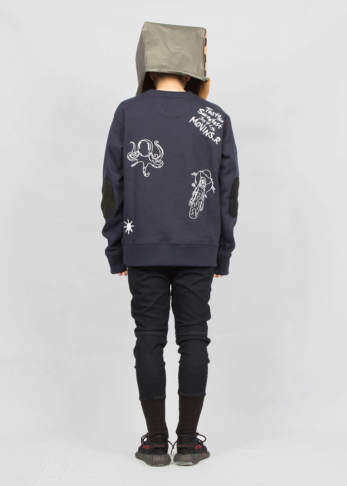 모빈스알(MOVINS.R) AXIO LUX EMBO TOP NAVY